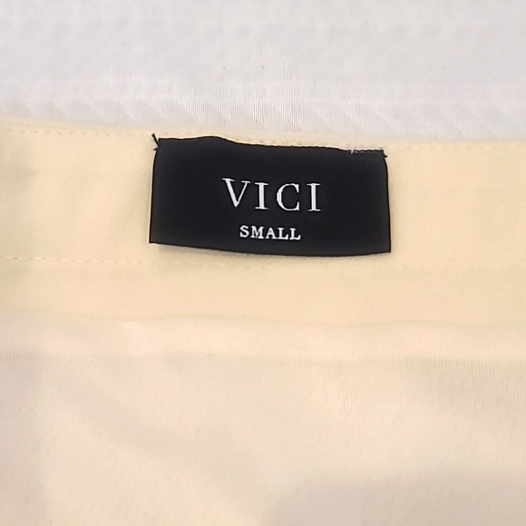 VICI Sequined Cream Mini Skirt Size Small - Picture 5 of 7